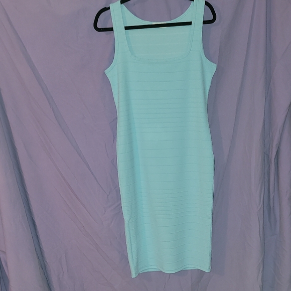 Zenana Outfitters Dresses & Skirts - Zenana Outfitters Mint Green Square-Neck Midi Dress